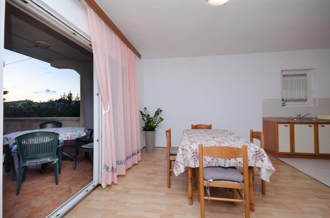 Apartments Ruza-Rajska Beach Lopar Exterior foto